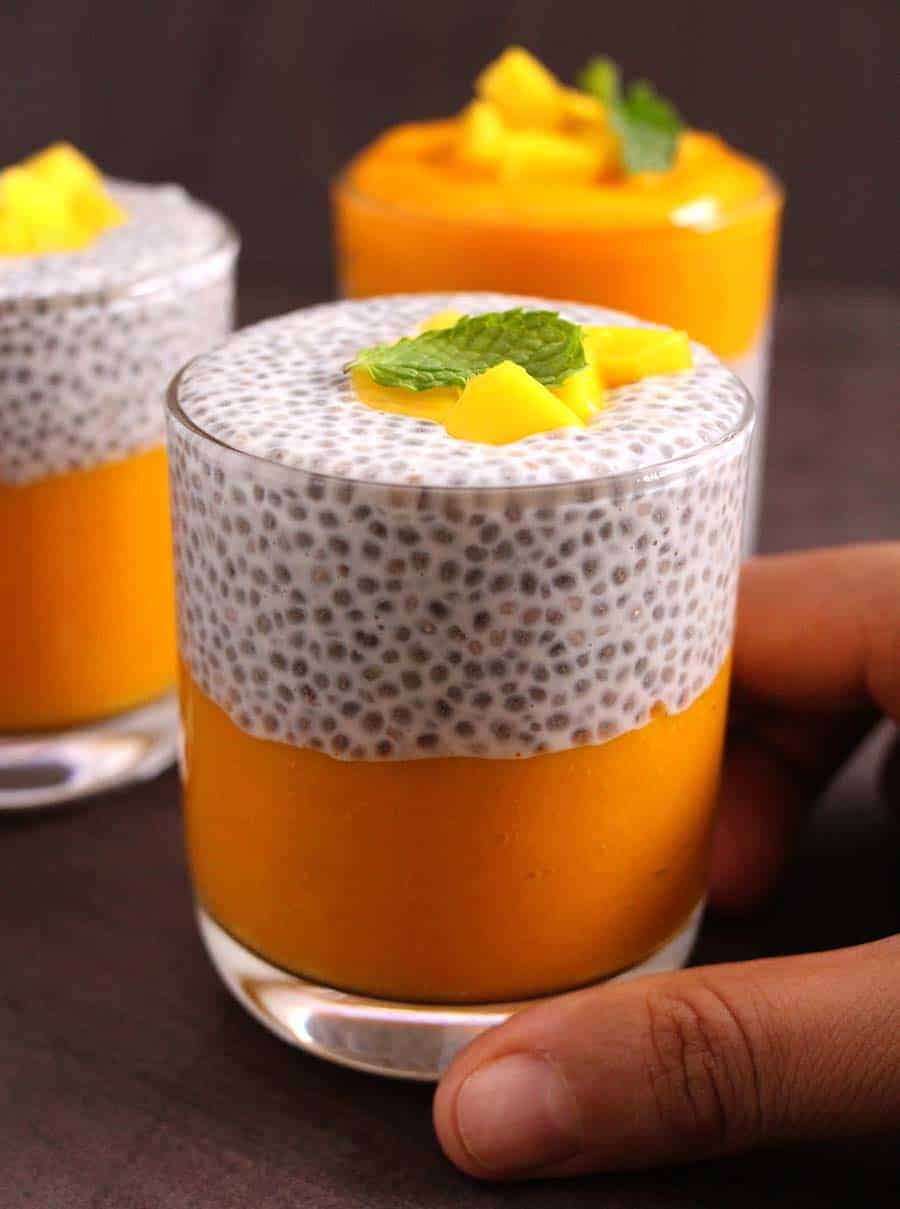 7 Reasons to Drink Mango Juice with Chia Seeds